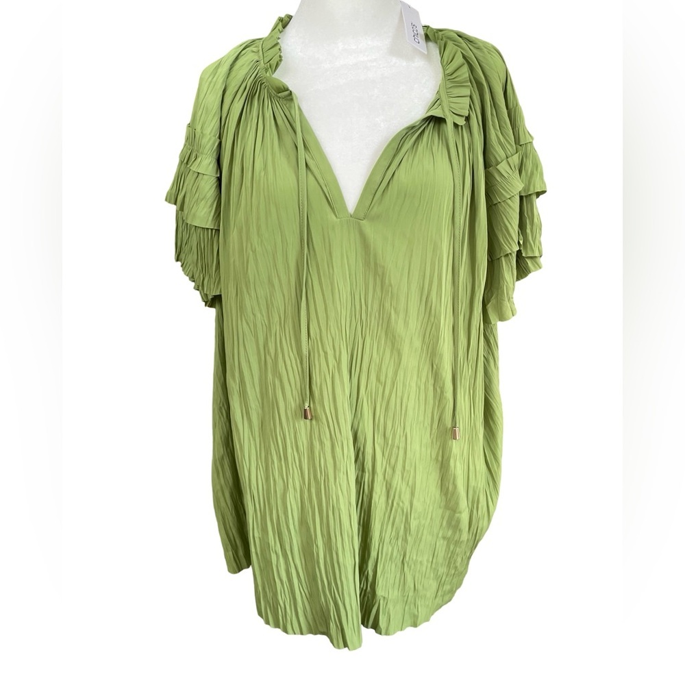 NWT Chico’s green blouse size 4